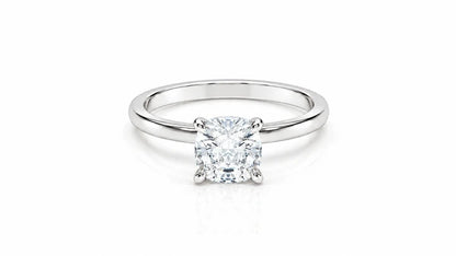0.95 CTW Round Diamond Solitaire Engagement Ring