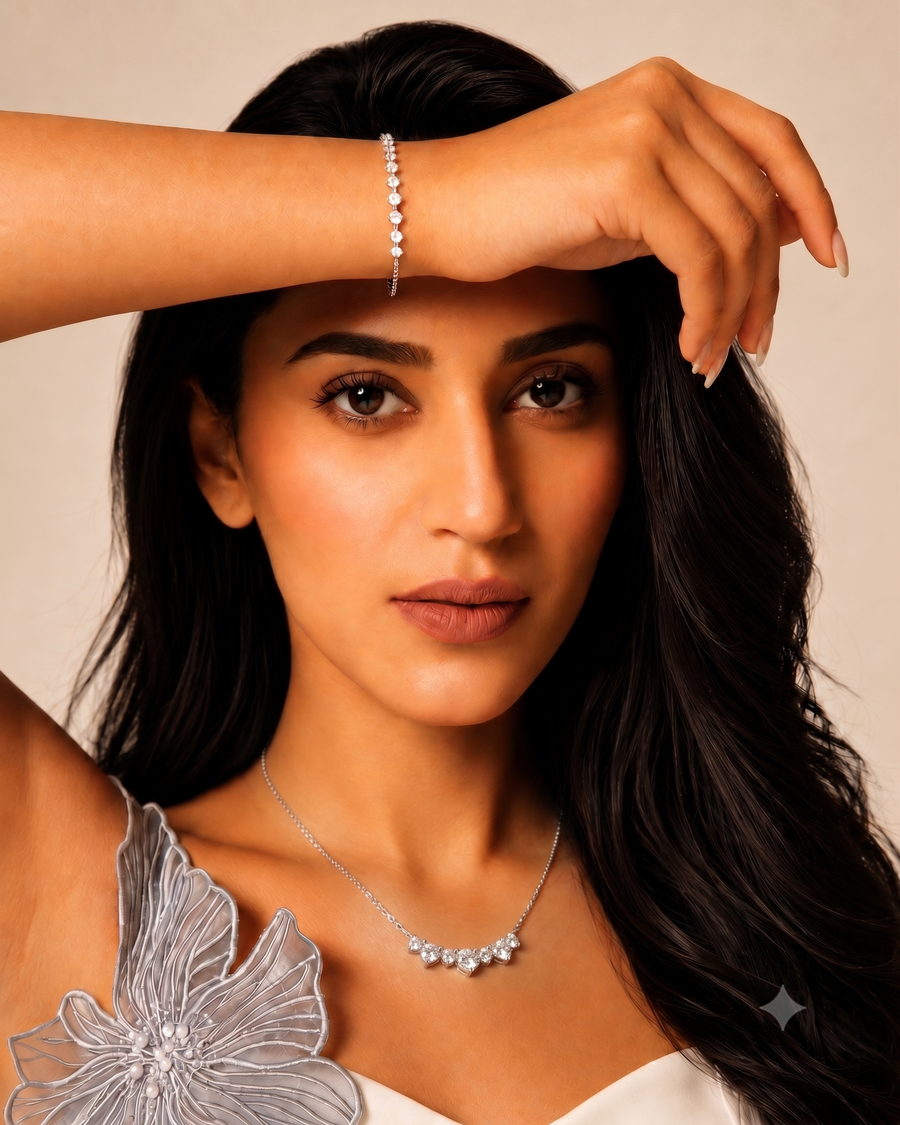 Dainty Diamond Wave Pendant Necklace – 0.17 CTW