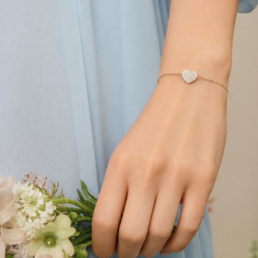 Minimal Pavé Diamond Heart Bracelet – 0.24ct Lab Diamonds (Sterling Silver)